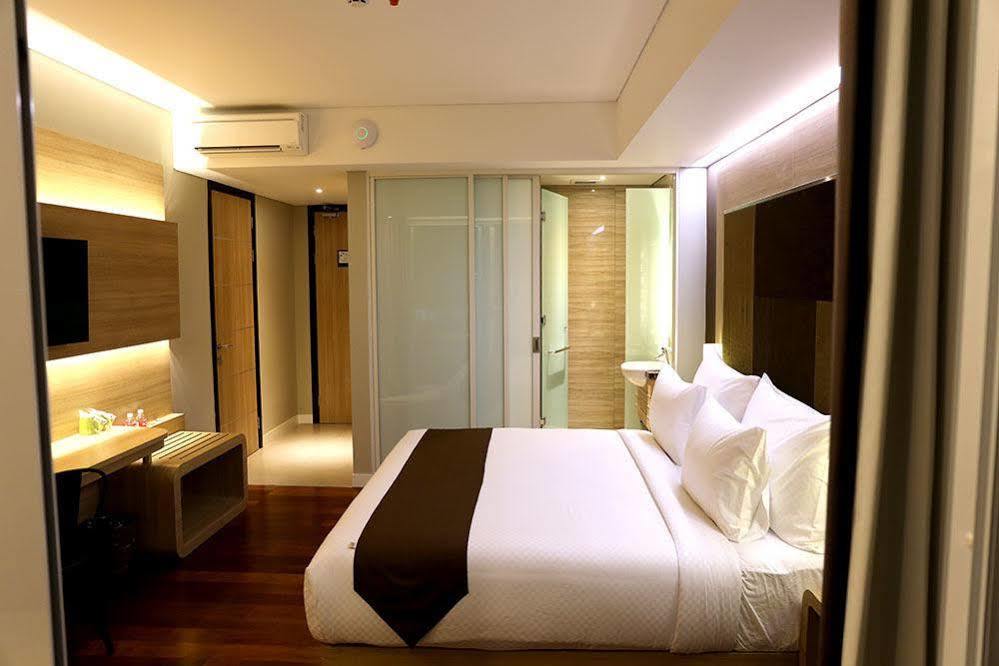 Grand Citihub Hotel @Kajoetangan Malang Esterno foto